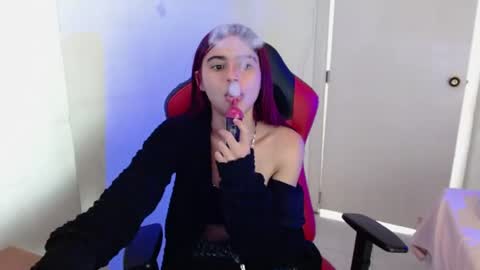 maxinesex_ online show from July 17, 4:32 pm