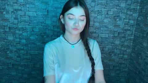 may online show from December 22, 2:42 pm