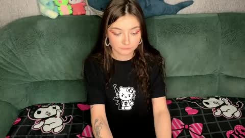 may online show from March 12, 5:04 pm