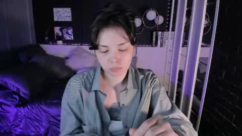 Maya online show from July 7, 1:47 pm