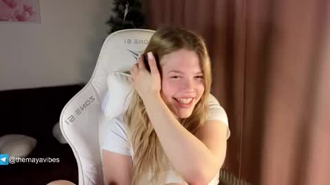 Maya online show from January 11, 4:17 am