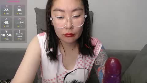 maya_kumashiro online show from May 18, 11:44 pm