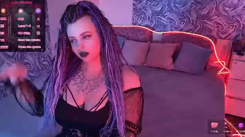 Maya Mils online show from July 22, 1:06 am