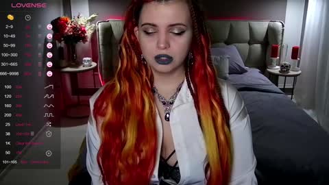 Maya Mils online show from January 21, 1:08 am