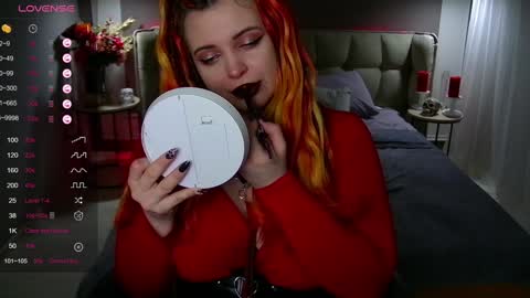 Maya Mils online show from February 2, 1:02 am