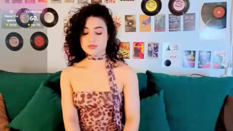 Maya online show from July 11, 3:12 pm