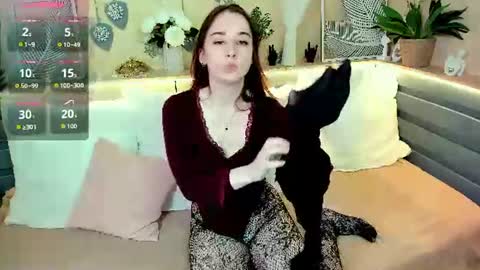 maya_winters online show from June 10, 10:14 am