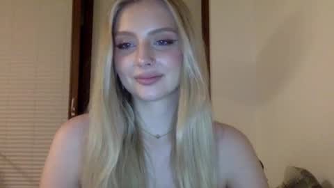 mayaflirt online show from May 5, 8:23 pm