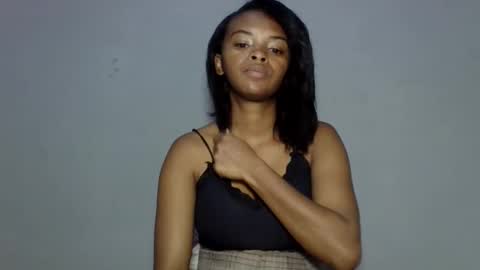 mayalabelle online show from March 18, 1:10 am