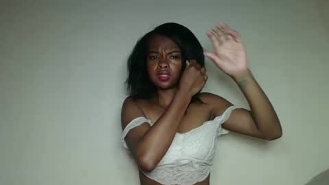 mayalabelle online show from December 1, 2:48 am