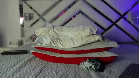 Maybelline69 online show from July 26, 3:03 am