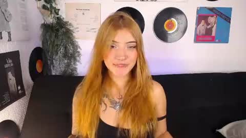 Maylin Skye online show from July 25, 8:05 pm
