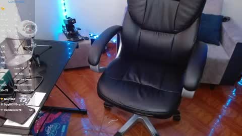 Mayle kan online show from April 26, 8:39 pm