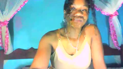 Snapshot of mayrah5 chatting on February 26, 5:00 pm mayrah online show from February 26, 5:00 pm