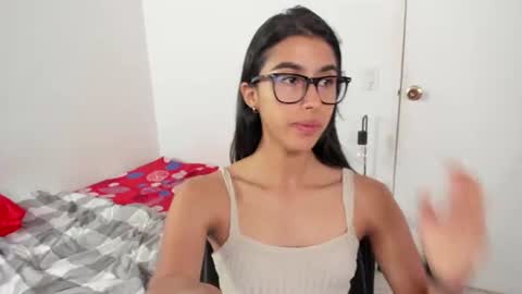 mazikeen_18 online show from July 23, 1:41 pm