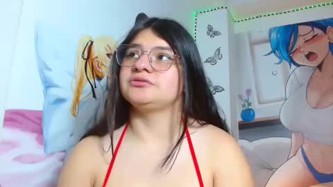Snapshot of mckennahot303av chatting on September 22, 11:41 am mackenna av online show from September 22, 11:41 am