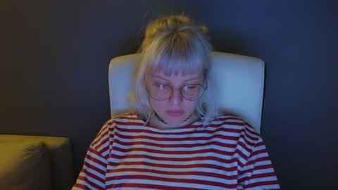 Roze online show from May 15, 10:56 pm