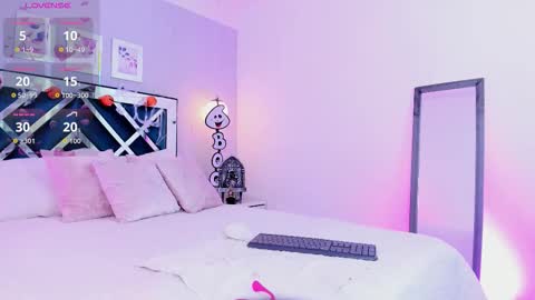 Melody online show from October 28, 11:38 am