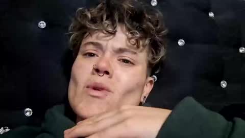 Megan and sophi online show from November 10, 12:28 am