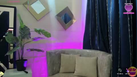     online show from June 15, 12:16 pm