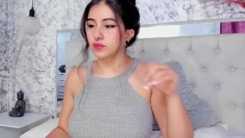 Snapshot of megan_rossee1 chatting on October 21, 11:58 am MEGAN online show from October 21, 11:58 am