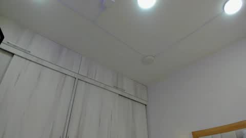 megan online show from December 22, 3:42 am