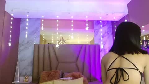 megan_saint online show from July 7, 1:25 pm