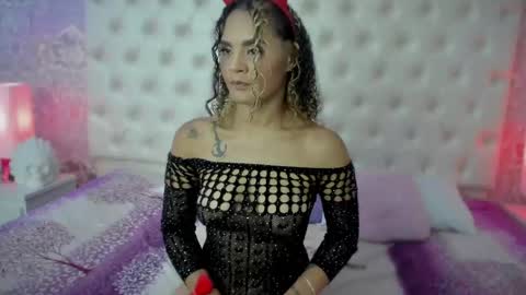 Snapshot of megan_tower chatting on September 12, 10:39 pm megan_tower online show from September 12, 10:39 pm