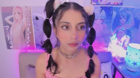 Snapshot of megan_yagami chatting on December 14, 4:12 am Megan online show from December 14, 4:12 am