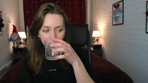 Megan online show from April 22, 5:26 am