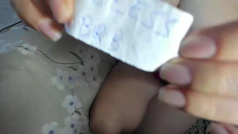 Snapshot of meganfox3325 chatting on September 16, 7:38 am Nicki--------- Welcome to my Room online show from September 16, 7:38 am