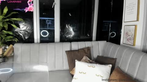 Mara online show from February 5, 10:41 am