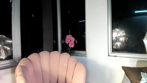 Mara online show from December 15, 10:18 am