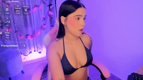 M E G A R A  online show from March 17, 2:26 am