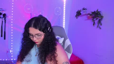   online show from October 30, 2:03 am