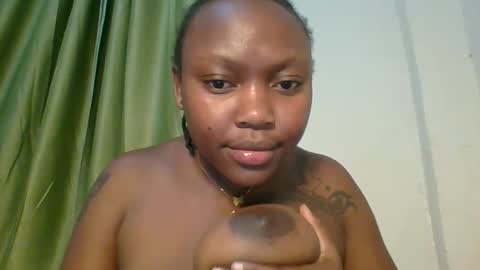 Snapshot of meghan_spice chatting on October 14, 6:54 pm meghan_spice online show from October 14, 6:54 pm