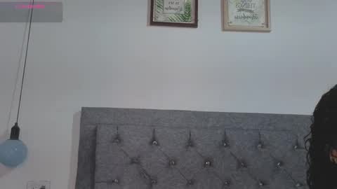 Meghan  online show from November 9, 7:43 pm