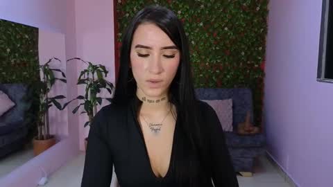 Mei online show from February 5, 8:34 pm