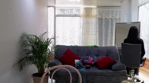 Snapshot of mei_naughtycat chatting on February 15, 7:28 pm Mei online show from February 15, 7:28 pm