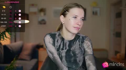 MELANIE  PVT ONLY 60TK PER MIN online show from October 13, 12:41 pm