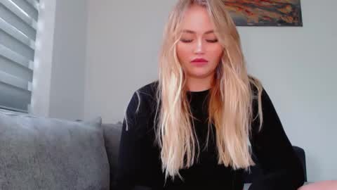 Melania online show from May 13, 2:34 pm