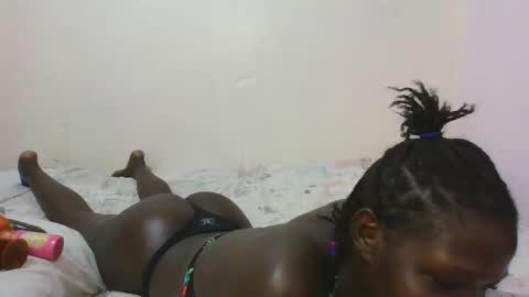 melanie_bae1 online show from April 27, 9:34 pm