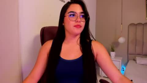 Melanie online show from July 18, 1:31 am