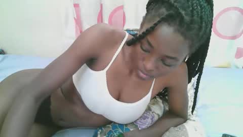 Snapshot of meldeeh chatting on September 21, 12:59 pm meldeeh online show from September 21, 12:59 pm