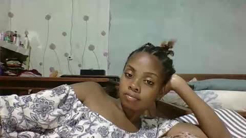 meliana98 online show from November 18, 5:58 pm