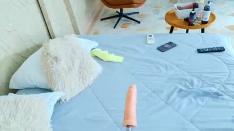 Meliissa online show from July 25, 2:18 am