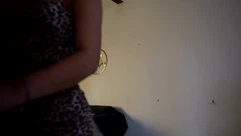 MelinaSmith  online show from July 3, 9:10 pm