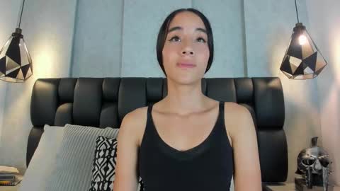 Snapshot of melinarouses chatting on October 16, 7:05 pm Melina online show from October 16, 7:05 pm