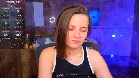 Melinda online show from May 13, 1:44 am