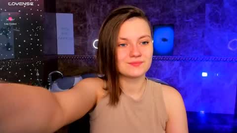 Melinda online show from May 21, 1:03 am